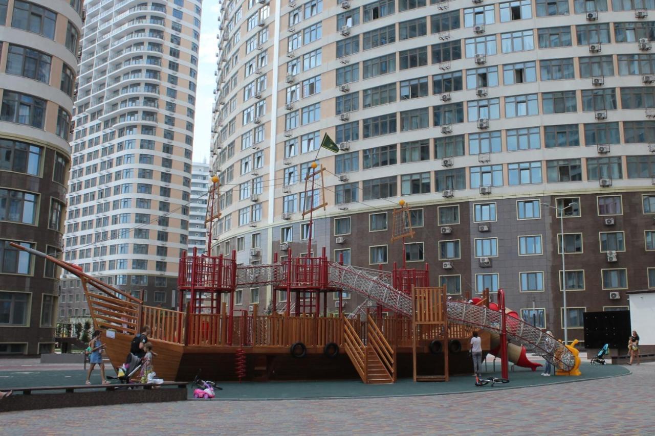אודסה Sea View Sky 15 Apartments מראה חיצוני תמונה